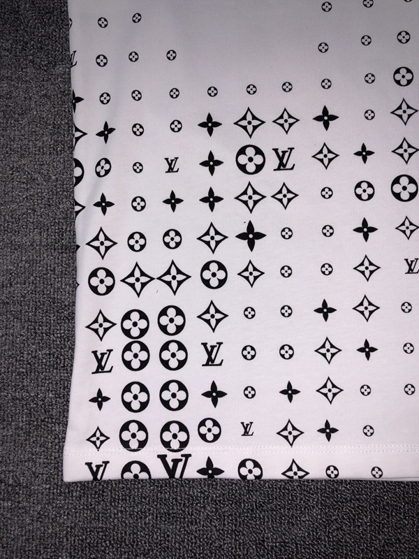 ブランドTシャツ細部ディテール